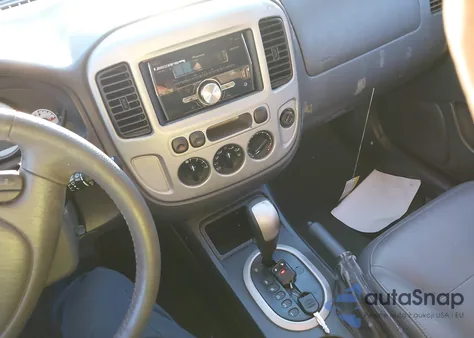 2006 Ford Escape Xlt/Xlt Sport from USA, damaged, VIN 1FMCU03196KD55408